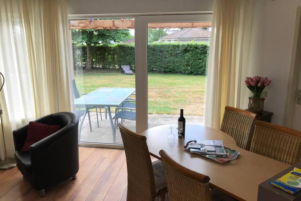 Rustig Gelegen Bungalow In Mooi Havelte Eksteriør bilde